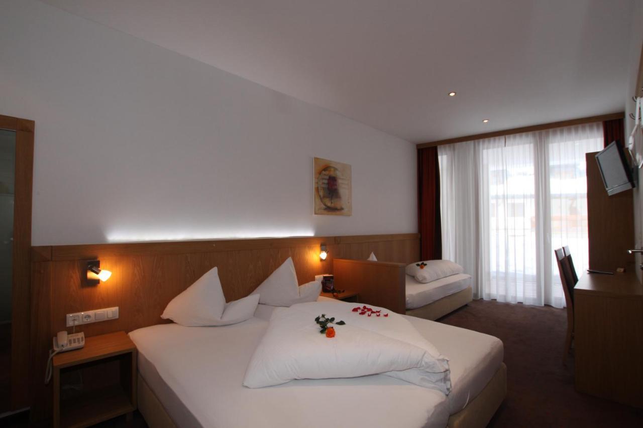 Hotel Garni Panorama Ischgl Esterno foto