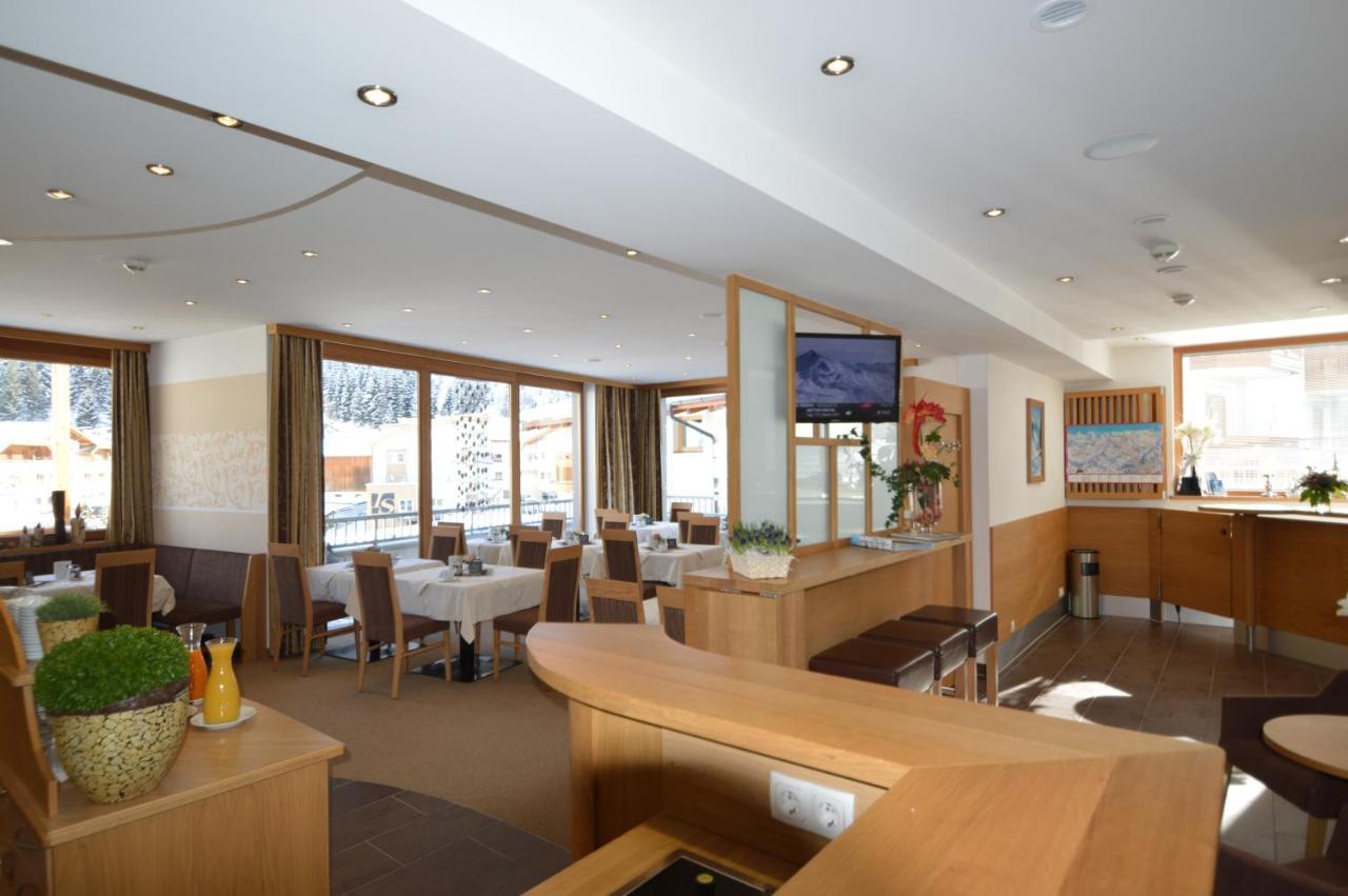 Hotel Garni Panorama Ischgl Esterno foto